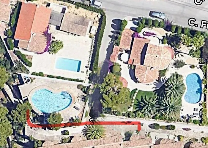 Villa Cozy Rustic Spanish House