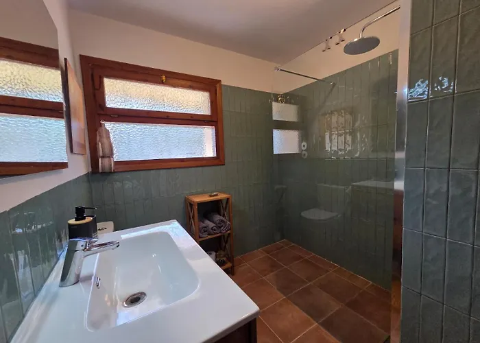 Villa Cozy Rustic Spanish House *